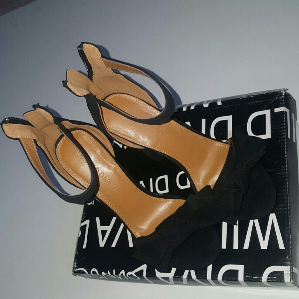 Black heels
